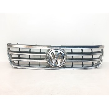 REJILLA DELANTERA 7L6853651A 