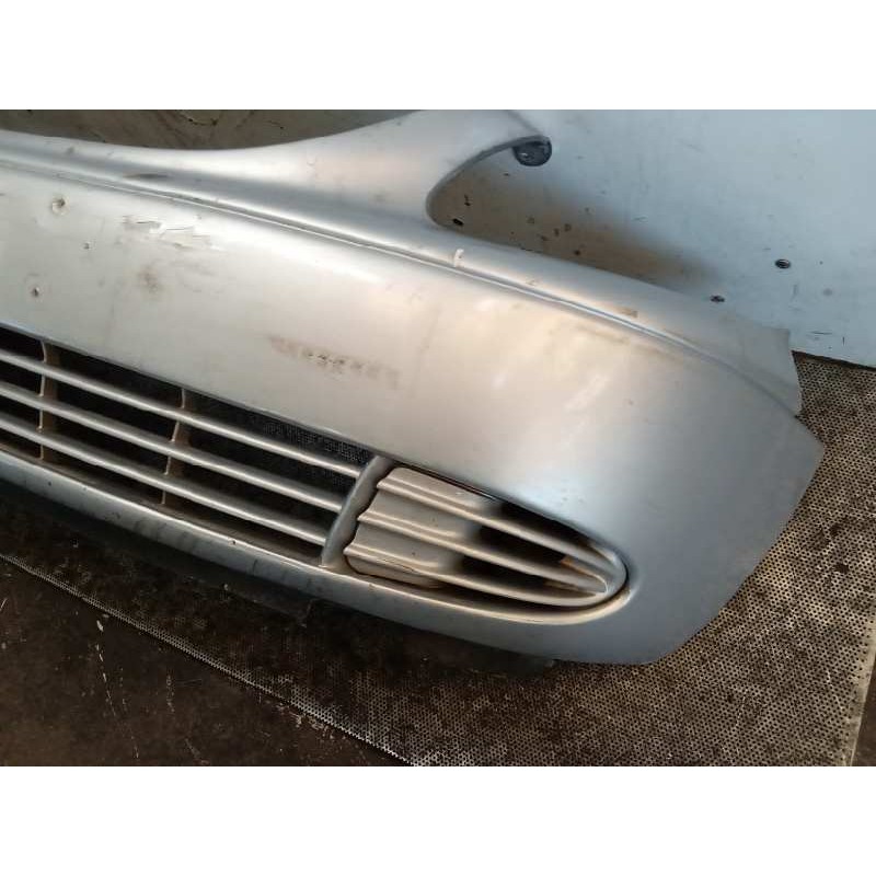 Recambio de paragolpes delantero para chrysler voyager (rg) 2.4 se referencia OEM IAM 3