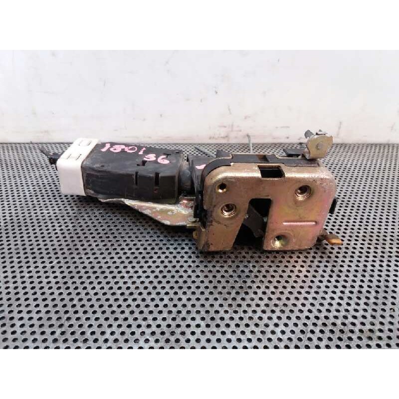 Recambio de cerradura puerta trasera izquierda para volvo s40 berlina td referencia OEM IAM 3