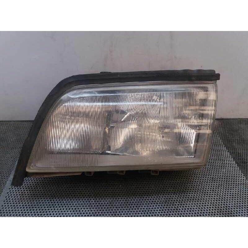 Recambio de faro izquierdo para mercedes-benz clase c (w202) berlina 2.5 diesel cat referencia OEM IAM   