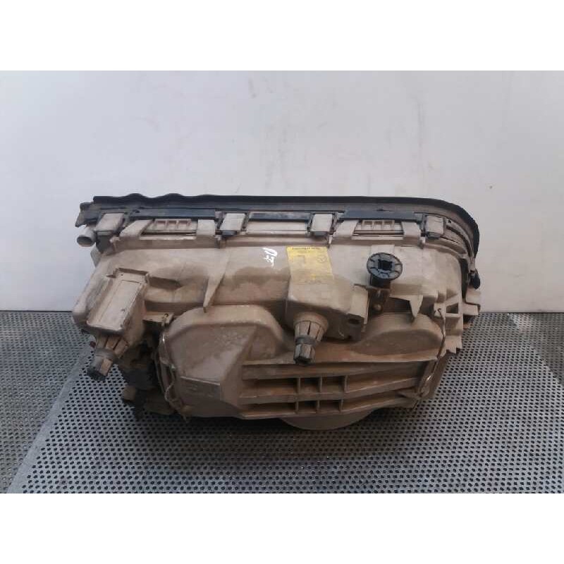 Recambio de faro izquierdo para mercedes-benz clase c (w202) berlina 2.5 diesel cat referencia OEM IAM - Negro 3