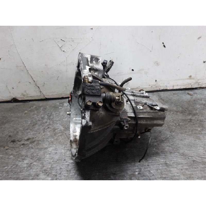 Recambio de caja cambios para nissan almera tino (v10m) básico referencia OEM IAM YD  