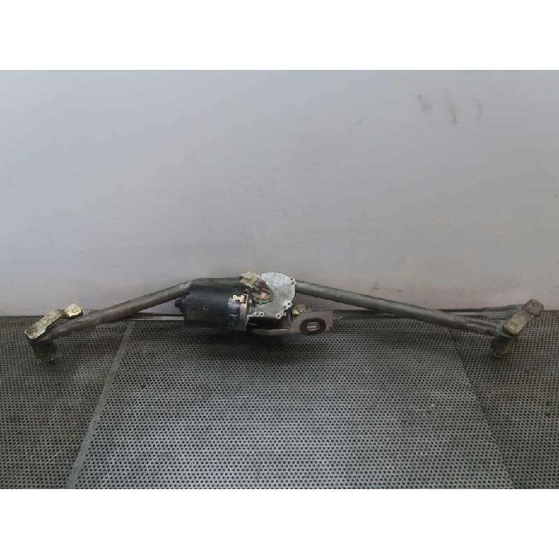 Recambio de motor limpia delantero para volkswagen caravelle 2.4d referencia OEM IAM   