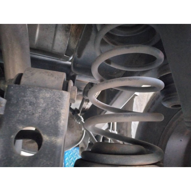 Recambio de muelle amortiguacion para ssangyong rexton rx 270 plus / 270 xdi plus referencia OEM IAM   