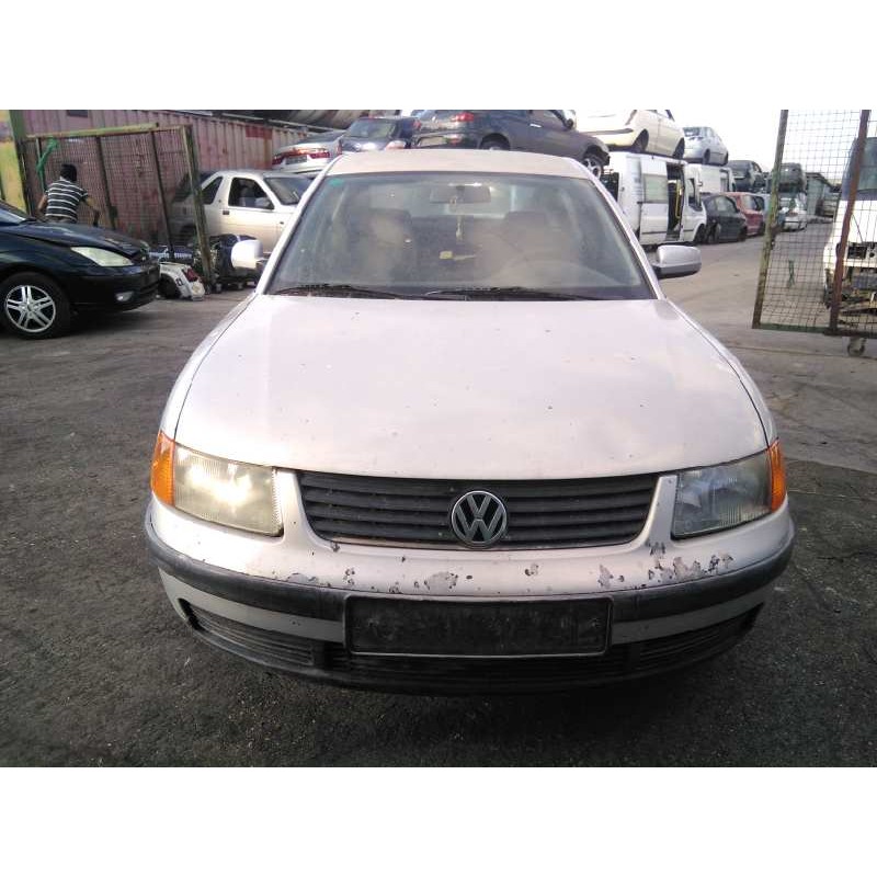 volkswagen passat berlina (3b2) del año 1997