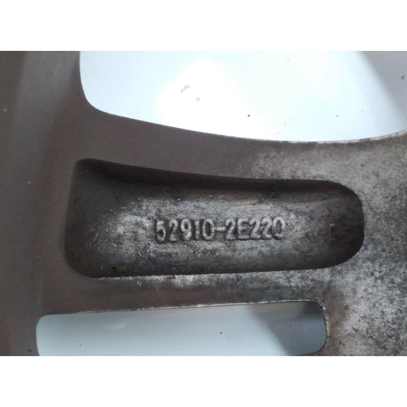 Recambio de llanta para hyundai tucson (jm) 2,0 crdi vgt comfort full 4x2 referencia OEM IAM 612JX1641 529102E220 - Negro 2