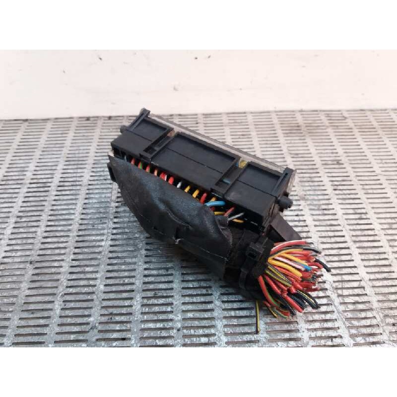 Recambio de caja reles / fusibles para seat arosa (6h1) 1.4 referencia OEM IAM 6X0937615A - Rojo 3