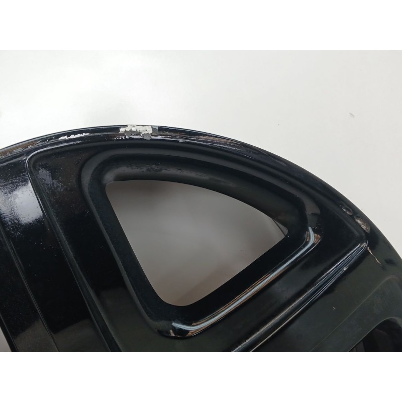 Recambio de llanta para volkswagen touareg (7la) tdi v10 referencia OEM IAM 7L6601025D - Blanco 2