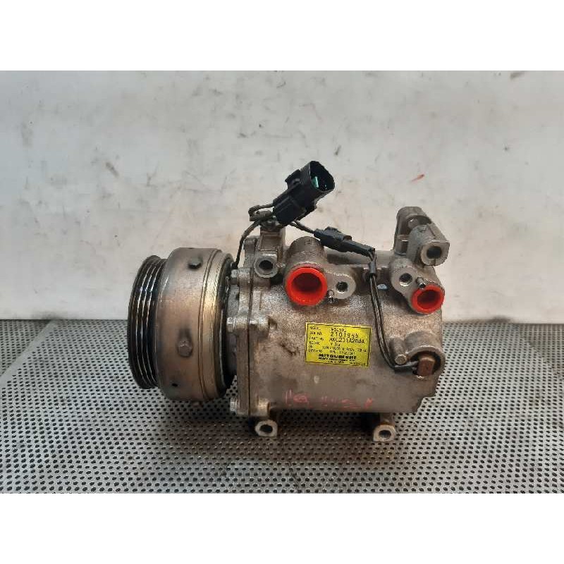 Recambio de compresor aire acondicionado para mitsubishi eclipse (d30) gs climatizado referencia OEM IAM 2101955 AKC201A204A MIT