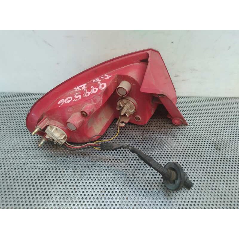 Recambio de piloto trasero derecho para daewoo lacetti 1.6 cat referencia OEM IAM - Verde 4