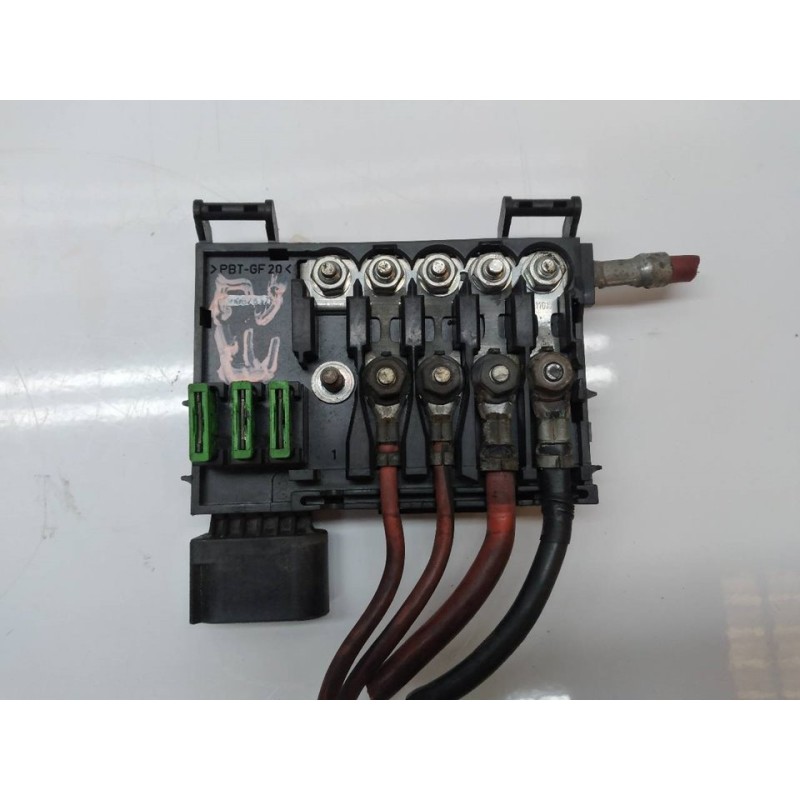 Recambio de caja reles / fusibles para skoda octavia berlina (1u2) elegance referencia OEM IAM 2