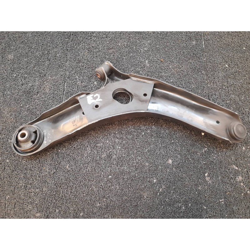 Recambio de brazo suspension inferior delantero izquierdo para hyundai ix20 gls comfort referencia OEM IAM - Blanco 2