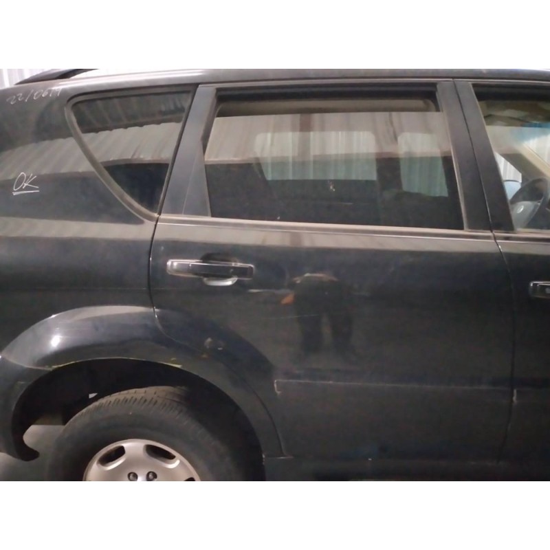 Recambio de puerta trasera derecha para ssangyong rexton rx 270 plus / 270 xdi plus referencia OEM IAM   
