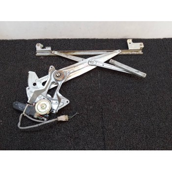 ELEVALUNAS DELANTERO DERECHO MB908184 AY0621005980 DENSO