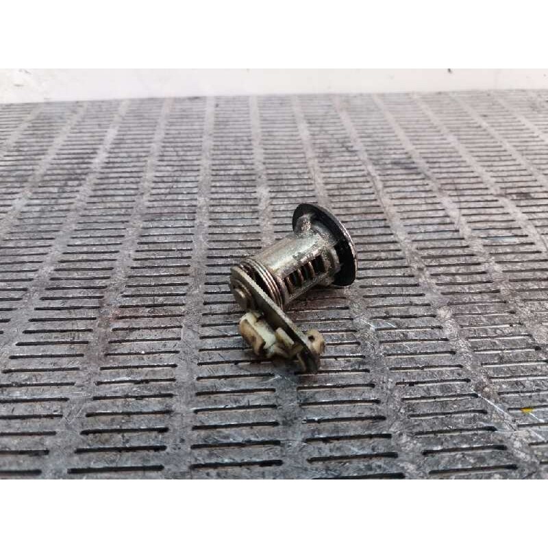 Recambio de bombin puerta lateral derecha para nissan vanette (c 220) vanette furgoneta diesel referencia OEM IAM - Blanco 3
