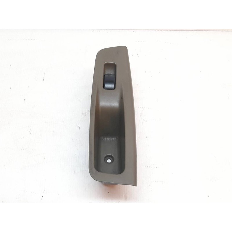 Recambio de mando elevalunas trasero izquierdo para daewoo lacetti 1.6 cat referencia OEM IAM 621W04790  