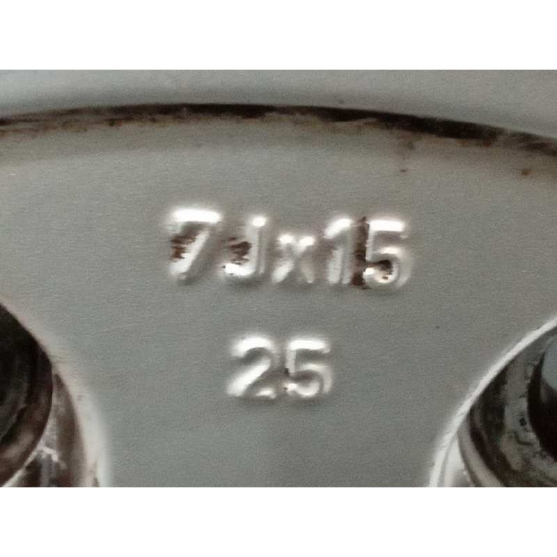 Recambio de llanta para nissan terrano/terrano.ii (r20) se (5-ptas.) referencia OEM IAM 7JX1525 - Verde 4