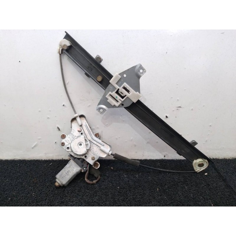 Recambio de elevalunas trasero derecho para ssangyong rexton 290 referencia OEM IAM 8810008011 - Negro 2