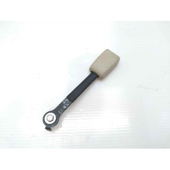 ENGANCHE CINTURON DELANTERO DERECHO 1059767 