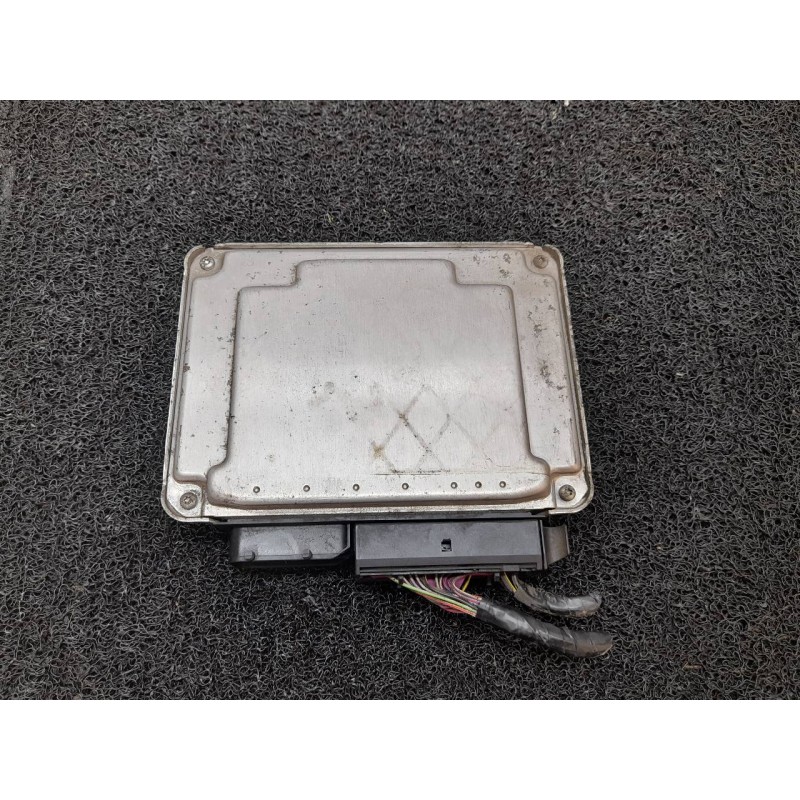 Recambio de centralita motor uce para skoda roomster (5j7) style referencia OEM IAM 045906019CC 0281012750 BOSCH - Negro 4