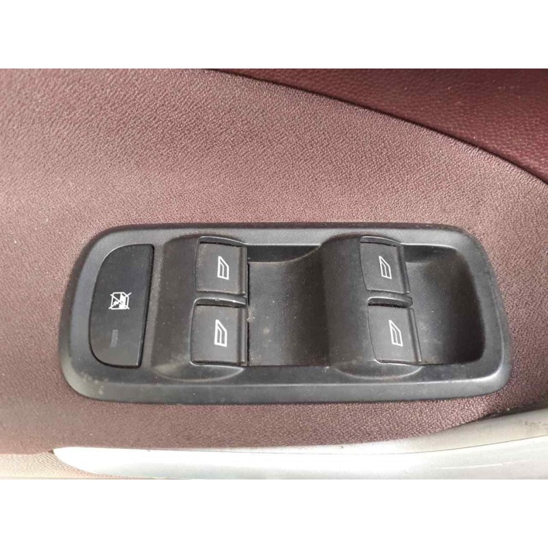Recambio de mando elevalunas delantero izquierdo para ford fiesta (cb1) titanium referencia OEM IAM   