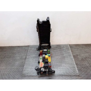 CAJA RELES / FUSIBLES A246906720 A2465451600 