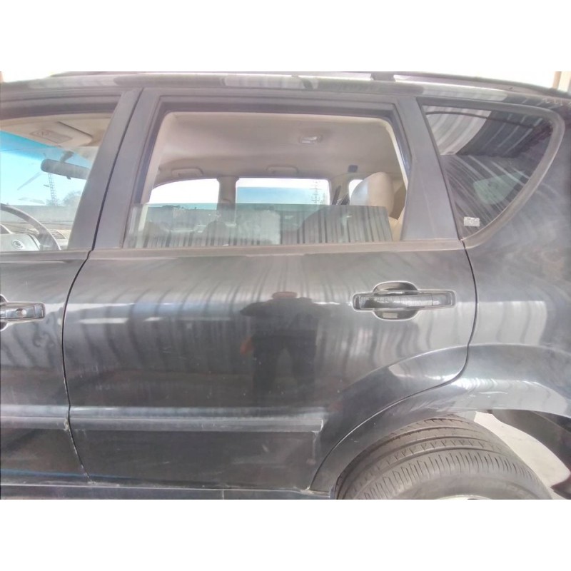 Recambio de puerta trasera izquierda para ssangyong rexton rx 270 plus / 270 xdi plus referencia OEM IAM   