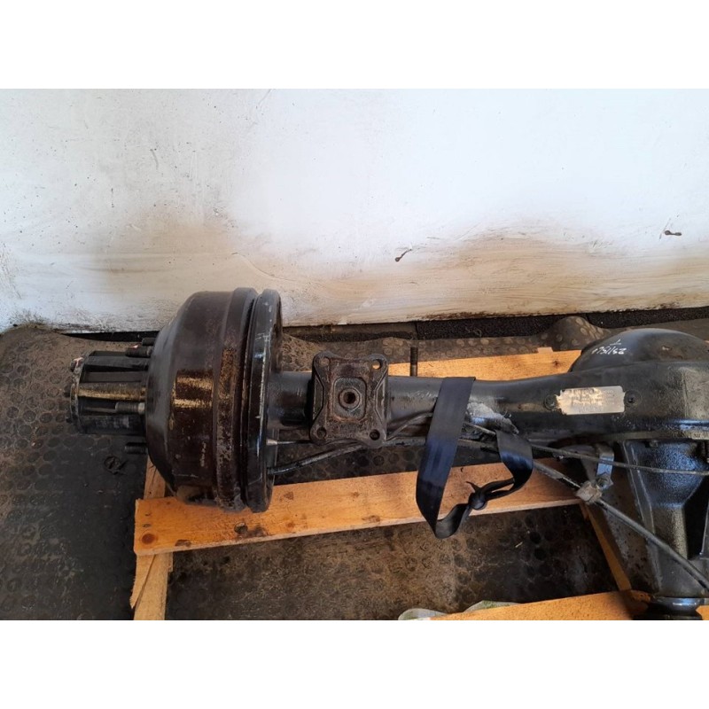 Recambio de puente trasero para nissan atleon 120 referencia OEM IAM A3010D6201 GD260 4