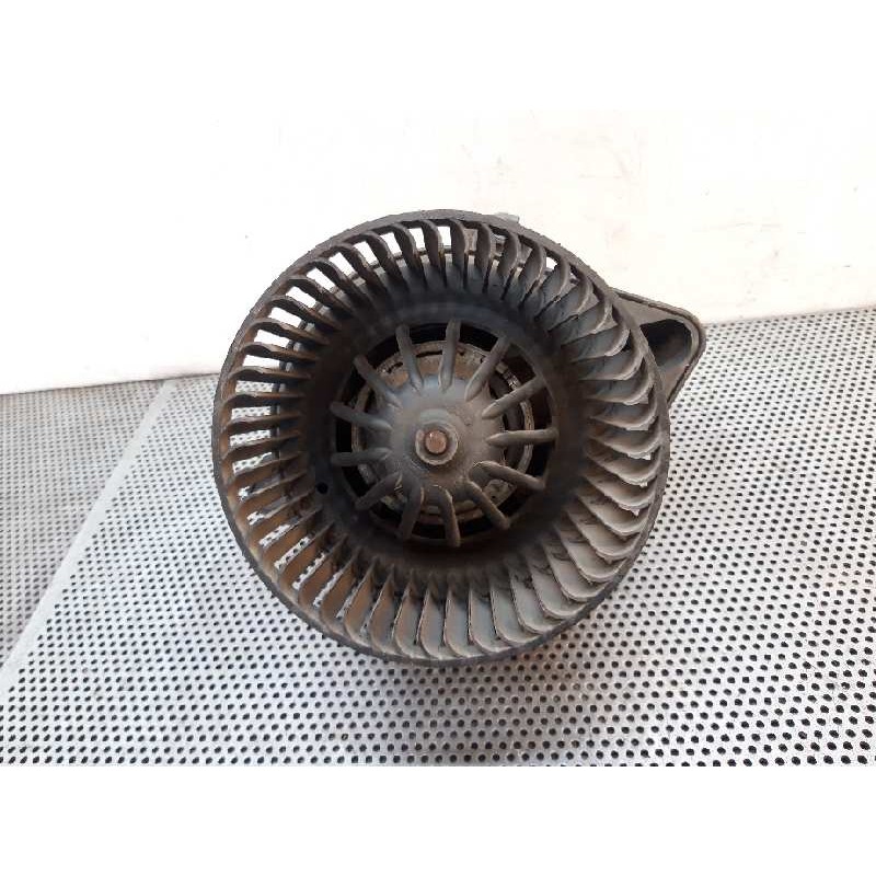 Recambio de motor calefaccion para nissan primastar (x83) caja cerrada batalla corta 2,76t referencia OEM IAM - Gris 2