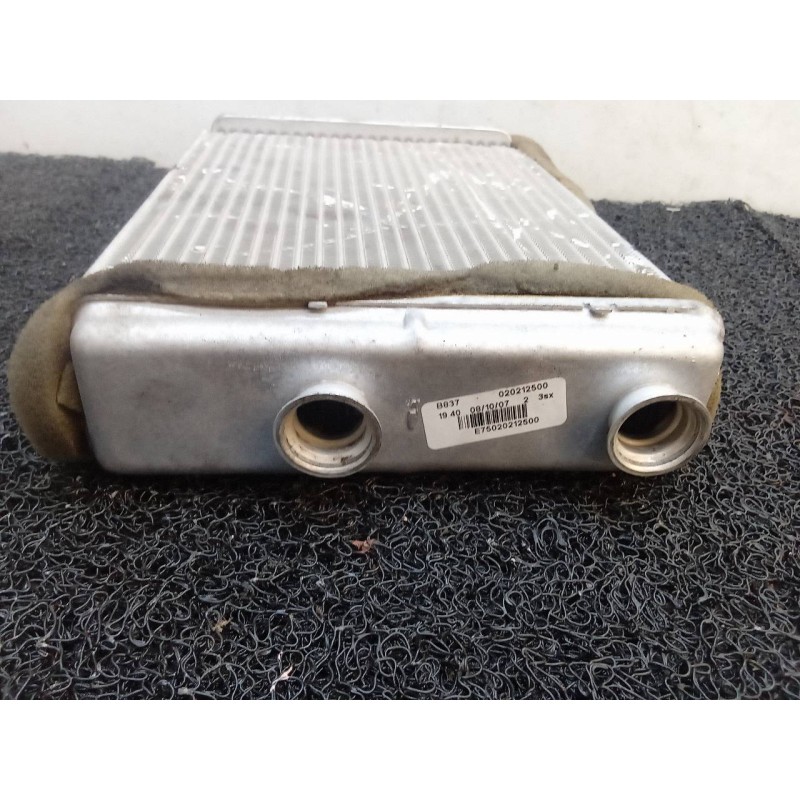 Recambio de radiador calefaccion / aire acondicionado para lancia ypsilon (101) 1.4 16v platino (10.2006) referencia OEM IAM 020 3