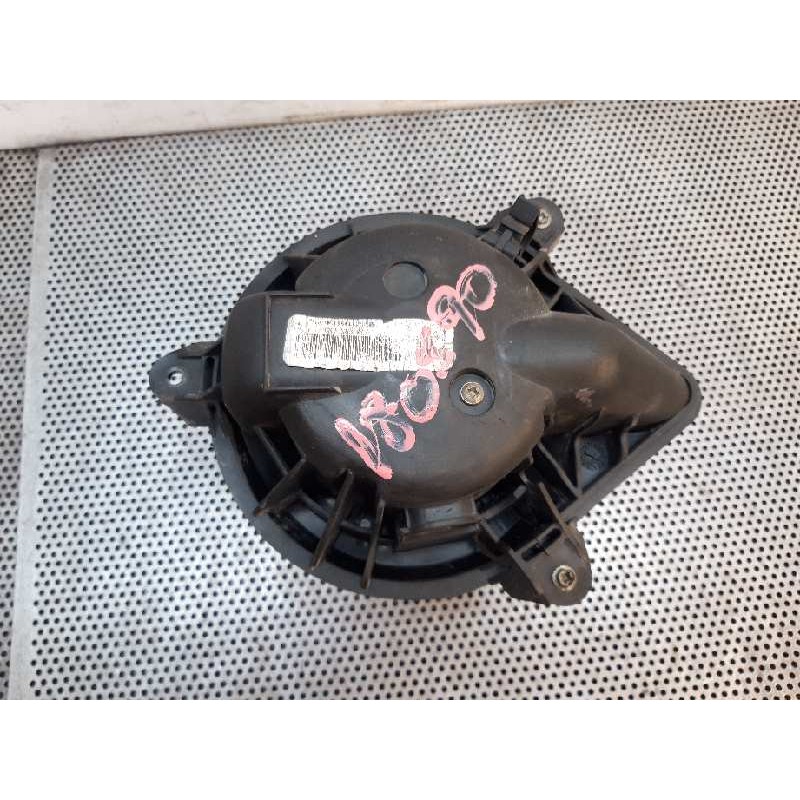 Recambio de motor calefaccion para nissan primastar (x83) caja cerrada batalla corta 2,76t referencia OEM IAM - Gris 4