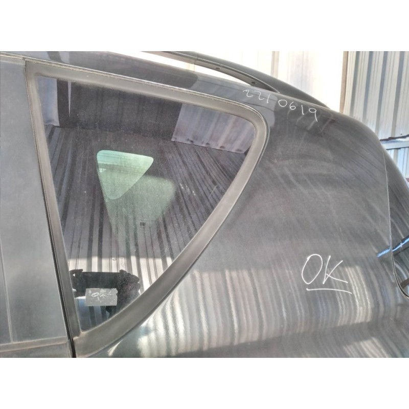 Recambio de luna custodia trasera izquierda para ssangyong rexton rx 270 plus / 270 xdi plus referencia OEM IAM   