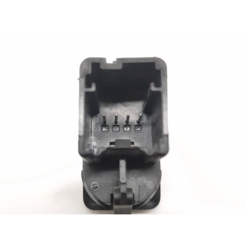 Recambio de mando elevalunas trasero derecho para ford kuga (cbv) trend referencia OEM IAM 7M5T14529AA - Negro 2