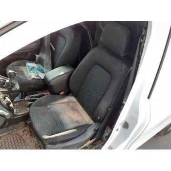 ASIENTO DELANTERO IZQUIERDO 