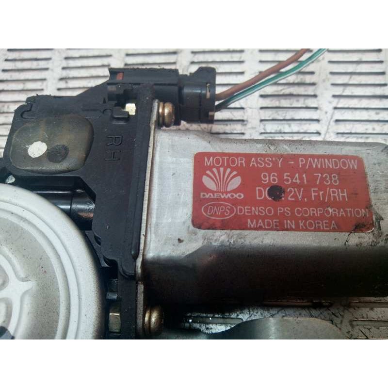 Recambio de elevalunas delantero derecho para daewoo kalos 1.4 cat referencia OEM IAM 96541738 - Rojo 2