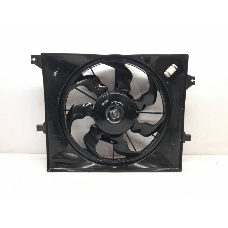 Recambio de electroventilador para hyundai ix20 gls comfort referencia OEM IAM 1YY0060 3R213313 YN - Blanco 4