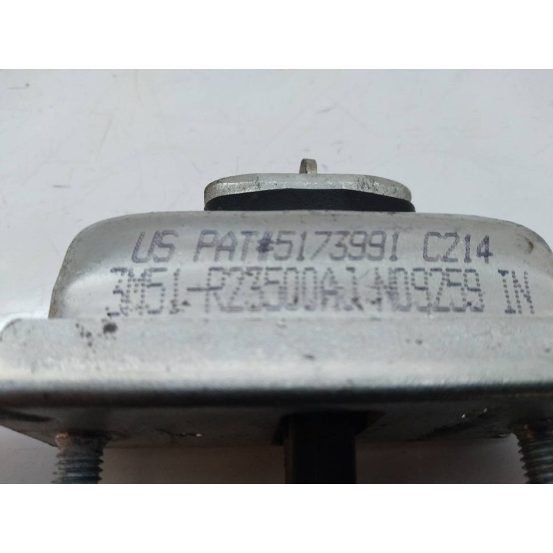Recambio de retenedor puerta trasera derecha para ford kuga (cbv) trend referencia OEM IAM 3M51R23500AJ - Negro 3