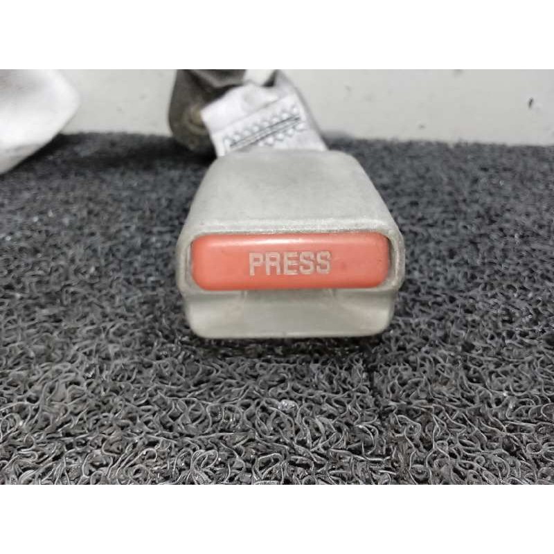 Recambio de cinturon seguridad delantero derecho para nissan nt400 cabstar (01/20214) cabstar 35.xx cabina simple cabina individ - Blanco 3