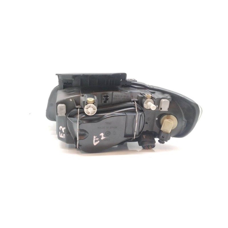 Recambio de faro derecho para seat cordoba berlina (6k2) stella referencia OEM IAM 2