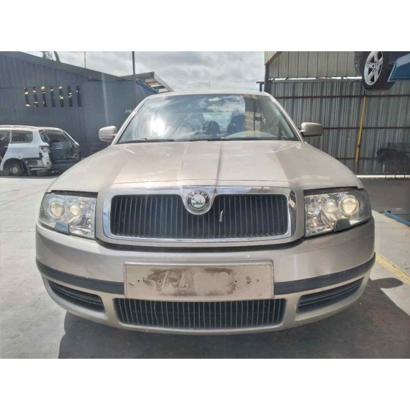skoda superb (3u4) del año 2004