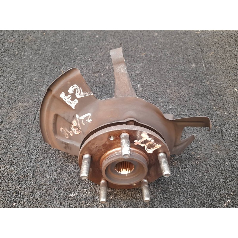 Recambio de mangueta delantera izquierda para hyundai ix20 gls comfort referencia OEM IAM   