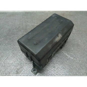 CAJA RELES / FUSIBLES NO TIENE REFERENCIA