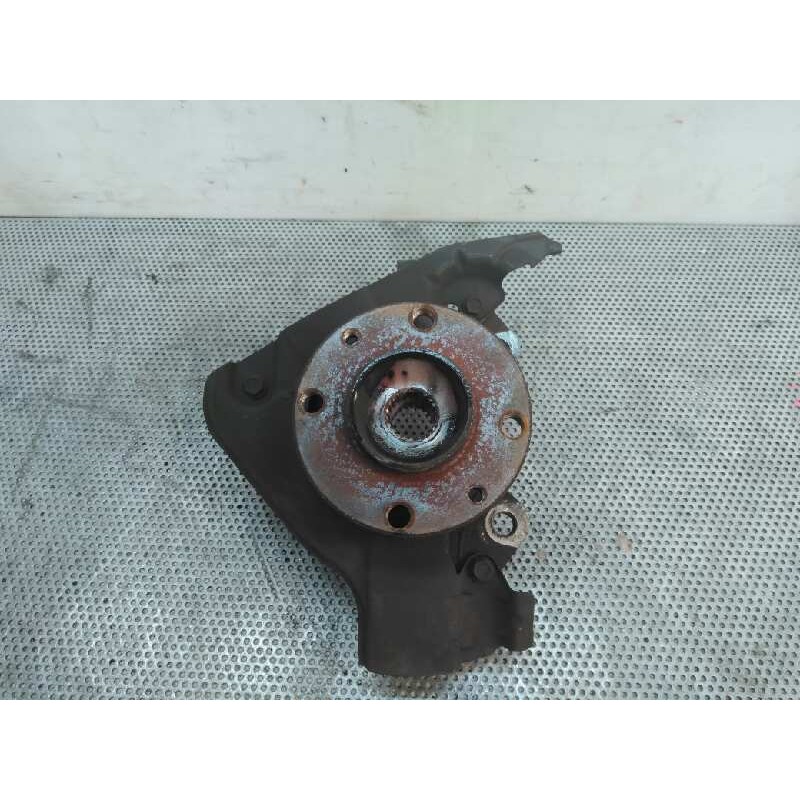Recambio de mangueta delantera derecha para lancia ypsilon (101) 1.4 16v platino (10.2006) referencia OEM IAM 3