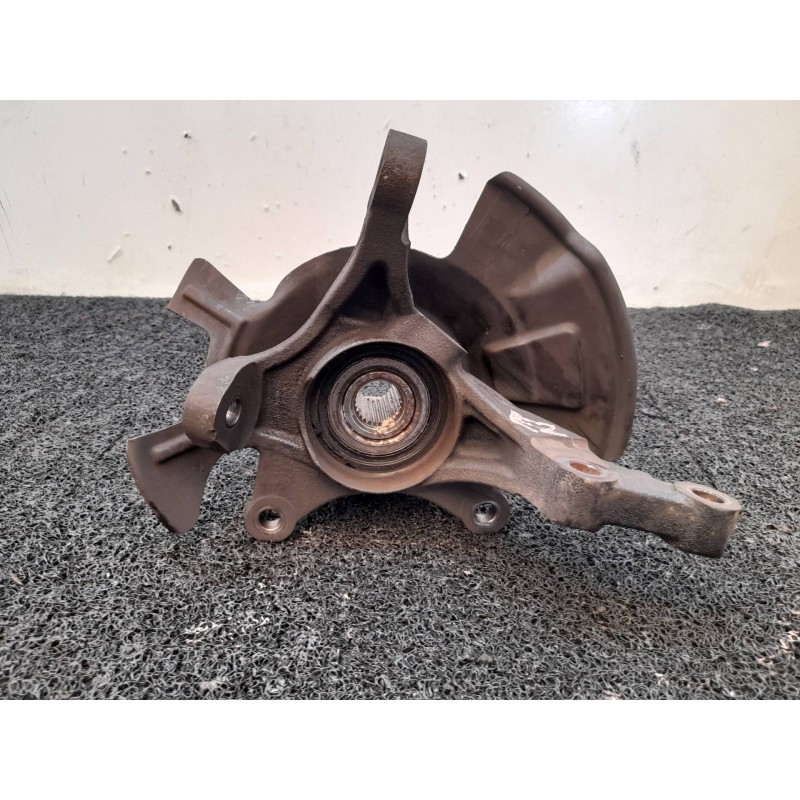 Recambio de mangueta delantera izquierda para hyundai ix20 gls comfort referencia OEM IAM - Blanco 2