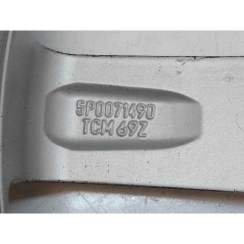 Recambio de llanta para seat leon (1p1) reference referencia OEM IAM 5P0071490 5P0071491 3