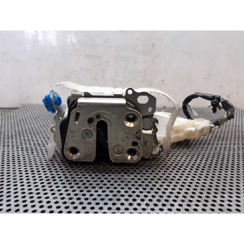 Recambio de cerradura puerta delantera derecha para nissan nt400 cabstar (01/20214) cabstar 35.xx cabina simple cabina individua - Blanco