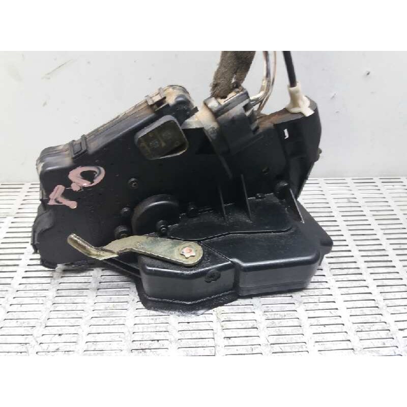 Recambio de cerradura puerta trasera derecha para bmw serie 3 berlina (e46) 2.0 16v diesel cat referencia OEM IAM   