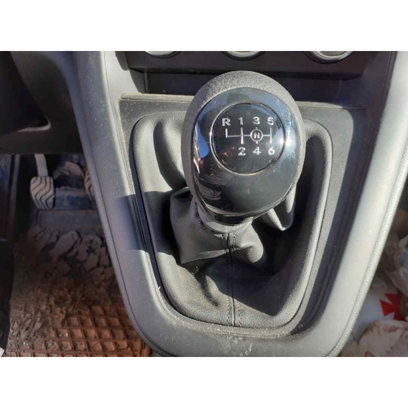 Recambio de pomo palanca cambio para mercedes-benz citan (bm 420) furgón 112 cdi standard (420.633) referencia OEM IAM - Blanco 2
