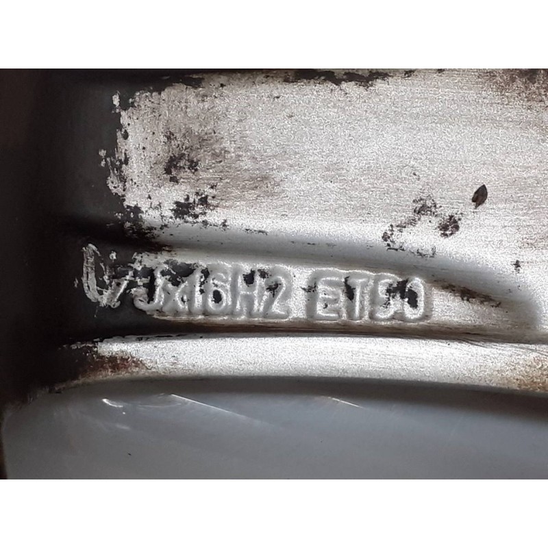 Recambio de llanta para volvo v60 kombi momentum referencia OEM IAM 7JX16H2 - Blanco 3