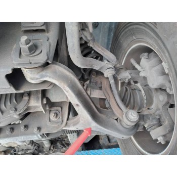 BRAZO SUSPENSION INFERIOR DELANTERO IZQUIERDO 